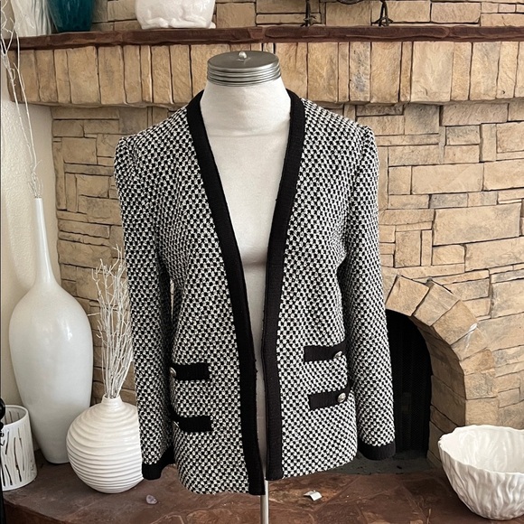 Vintage Castleberry Wool Blend White Check Cardigan Sweater Jacket Size 6 - Picture 1 of 6